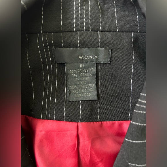 DKNY Pinstripe Blazer with Vibrant Red Lining - Picture 3 of 5